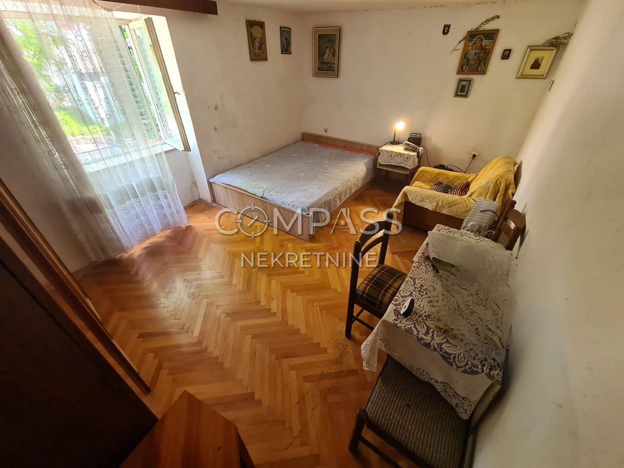 Kamena kuća u centru Splita Radunice, 199.40 m2 (prodaja)