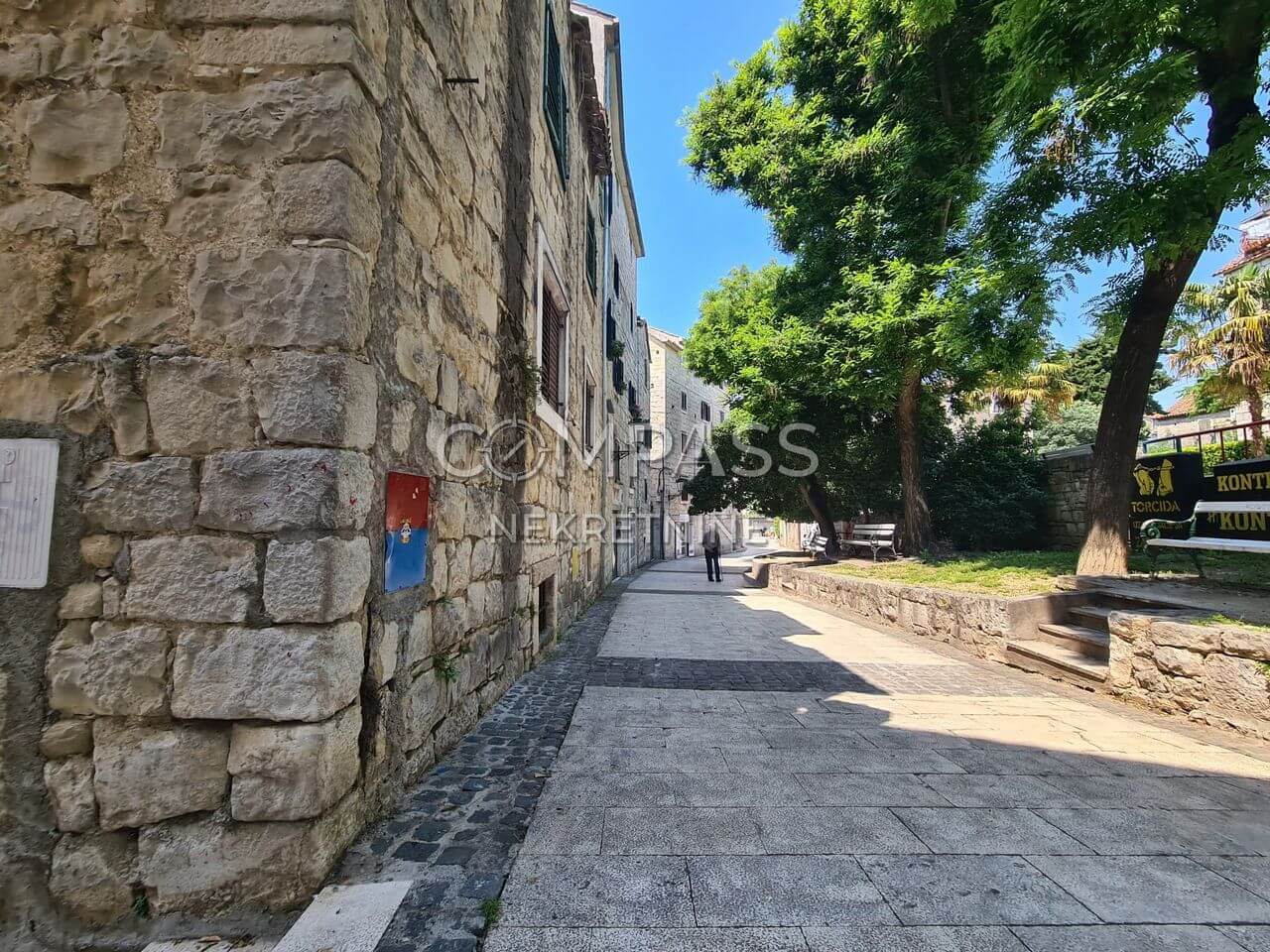 Kamena kuća u centru Splita Radunice, 199.40 m2 (prodaja)