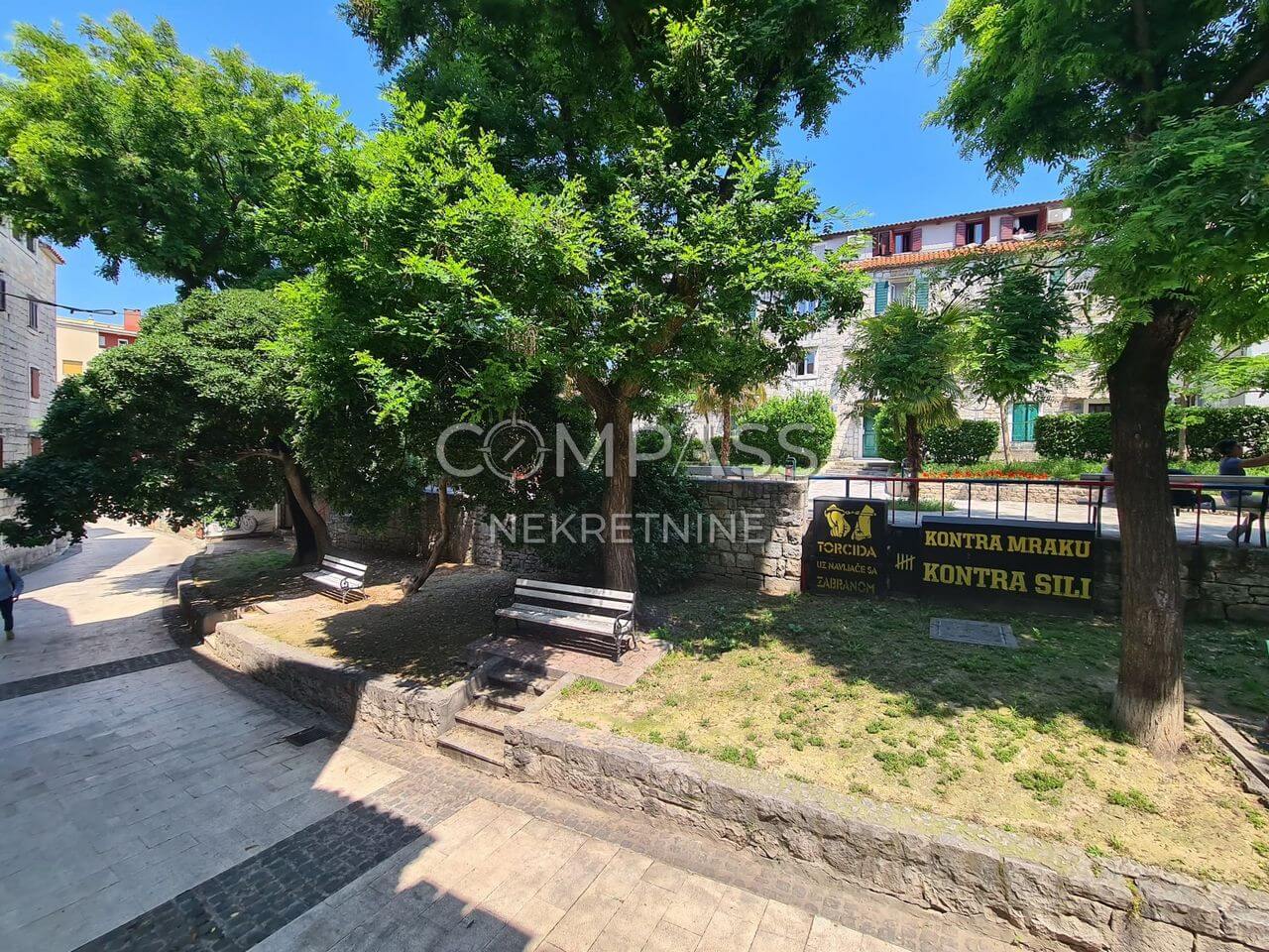 Kamena kuća u centru Splita Radunice, 199.40 m2 (prodaja)