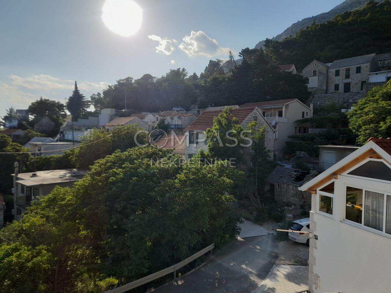 Kamena kuća i zemljište u Marušićima - prodaja