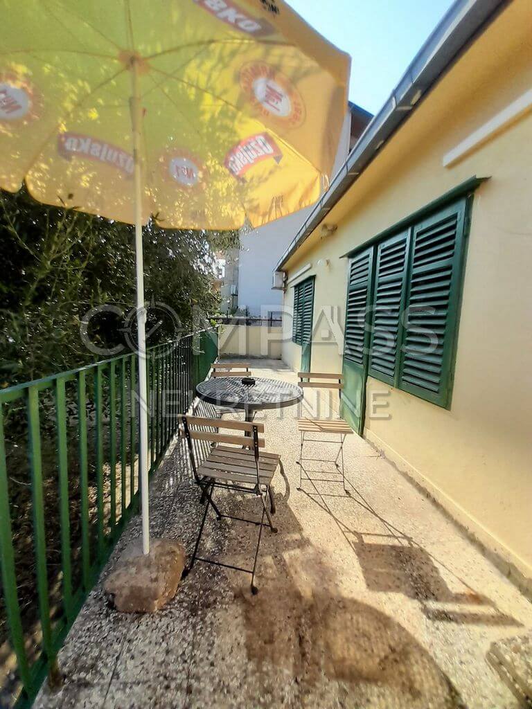Kuća u centru, Stari Grad, otok Hvar (prodaja)