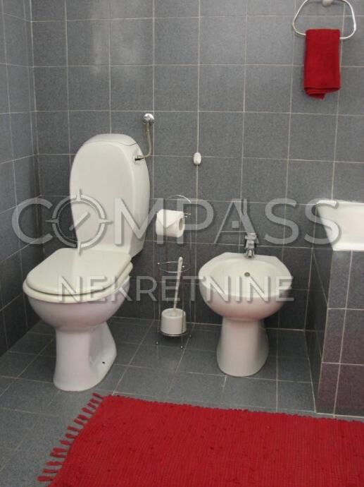 Prekrasna kuća, Dragovode, Split, 394.00 m2 (prodaja)