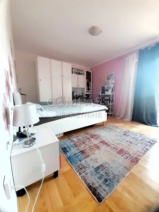 Prekrasna kuća, Dragovode, Split, 394.00 m2 (prodaja)